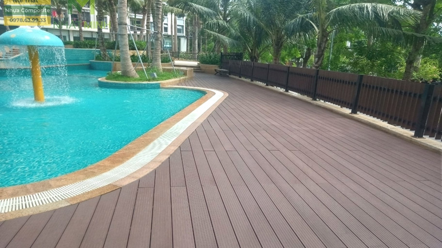 Bảo dưỡng sàn hồ bơi đúng cách
