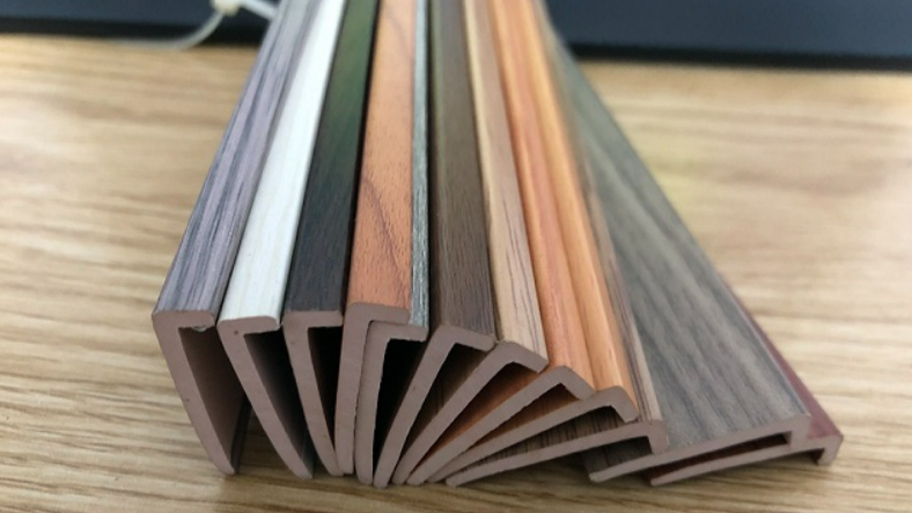 Nẹp nhựa PVC kết thúc sàn gỗ